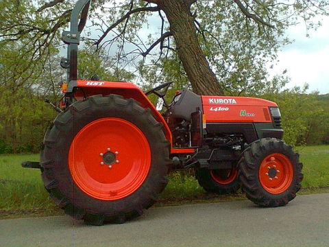 KUBOTA L4100 CZĘŚCI DO SILNIKA